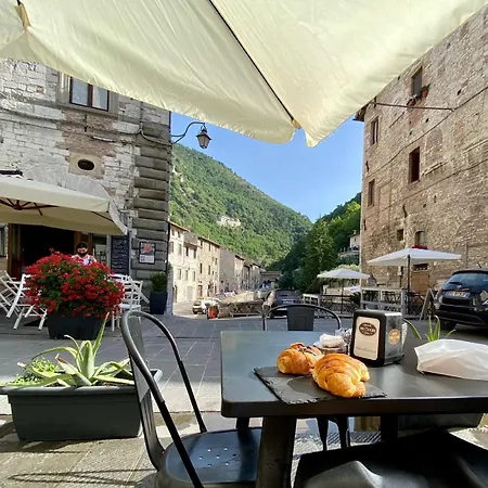 Stone House Apartment Gubbio