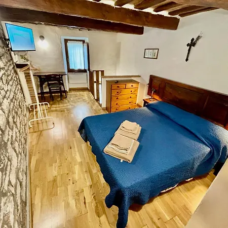 Stone House Apartment *
